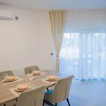 Toni Appartement *