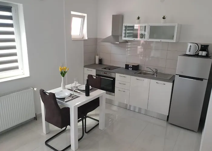 Apartment Toni Drnis