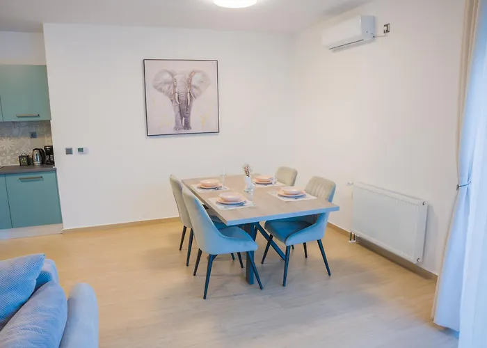 Apartment Toni Drnis